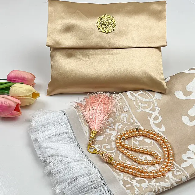 Satin Prayer Mat Set
