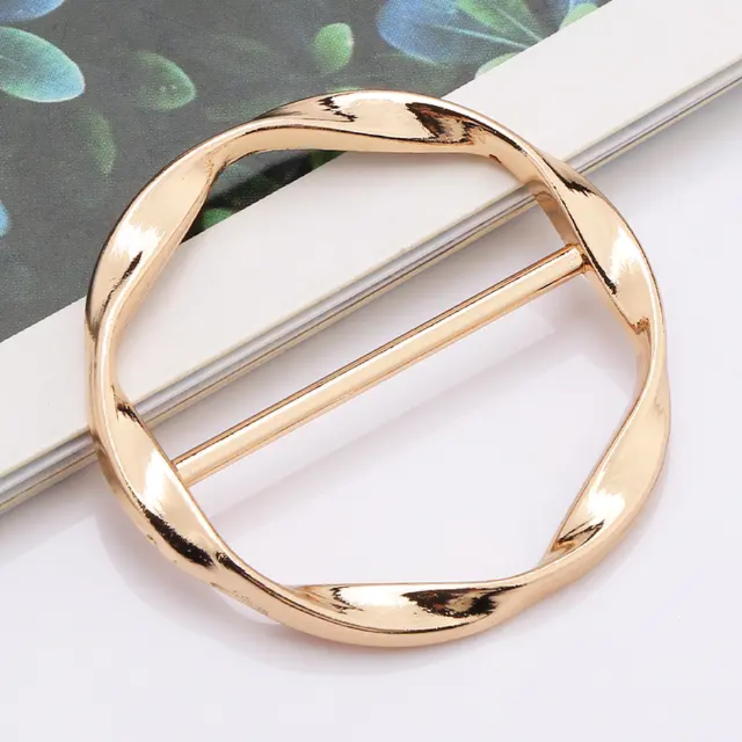 Knot Buckle
