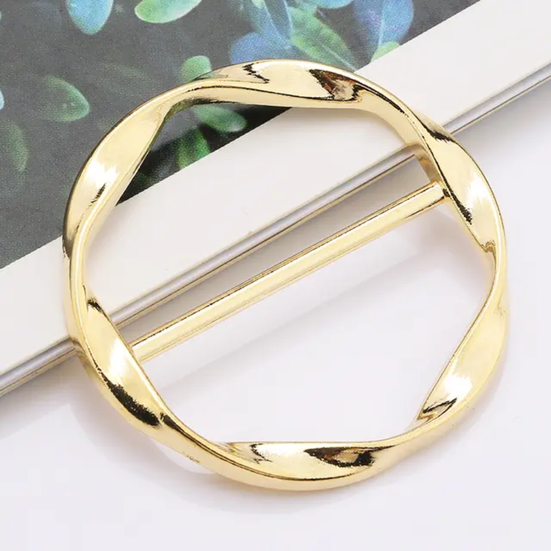 Knot Buckle